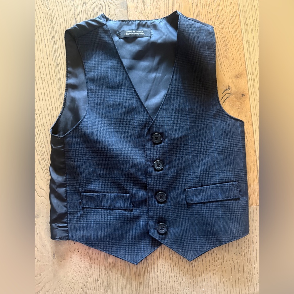 Men's Black Checkered Vest